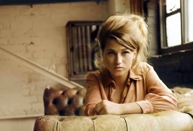 SELAH SUE