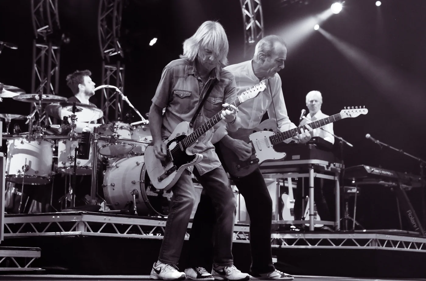 STATUS QUO