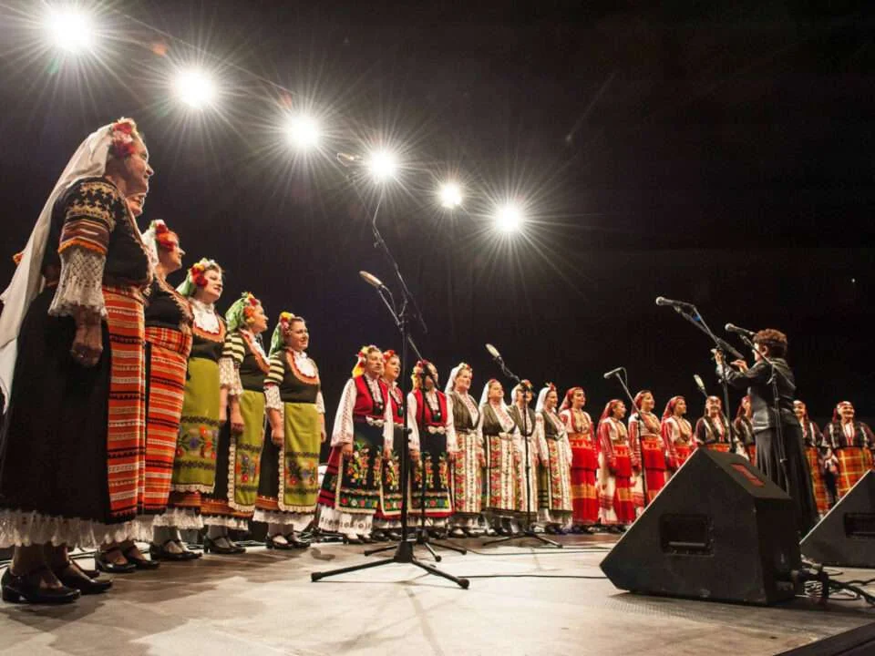 NIESAMOWITY ŻEŃSKI CHÓR – THE BULGARIAN VOICES ANGELITE
