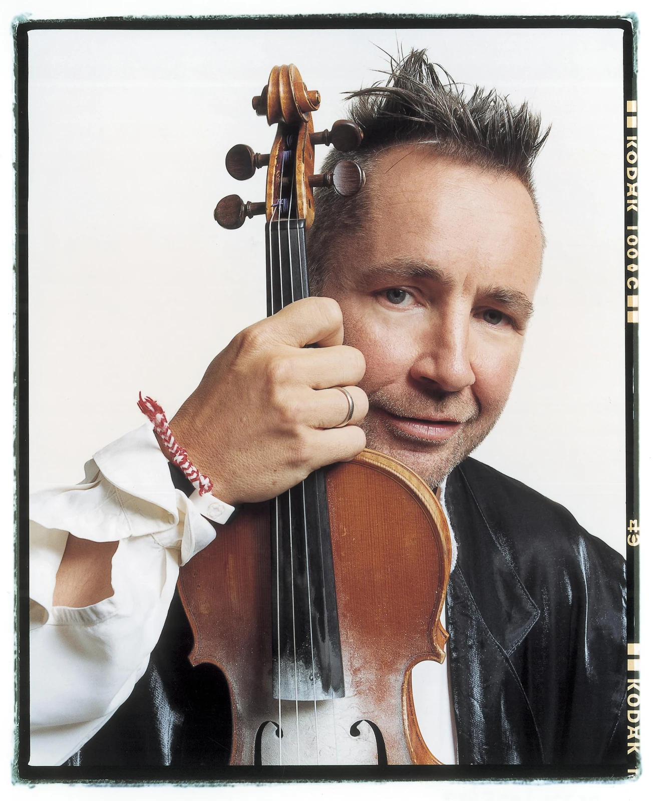 Nigel Kennedy with his violin