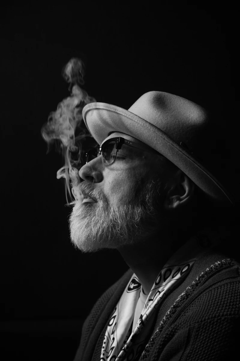 Everlast of House of Pain in a promotional photograph